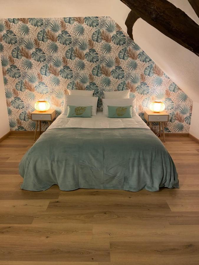 La Charmeraie : Gite De Charme, Piscine Et Spa Thésée Екстериор снимка