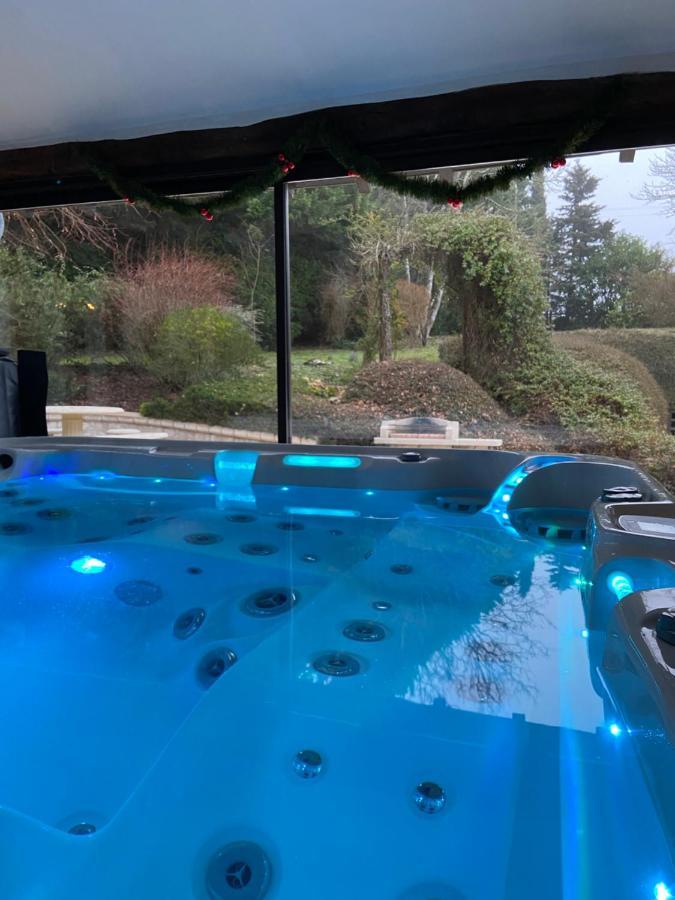 La Charmeraie : Gite De Charme, Piscine Et Spa Thésée Екстериор снимка